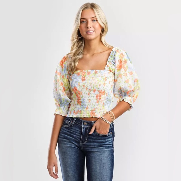 BILLABONG‎ Feeling Groovy Smocked Cropped Puff Sleeve Floral Print Top LG - Picture 5 of 15